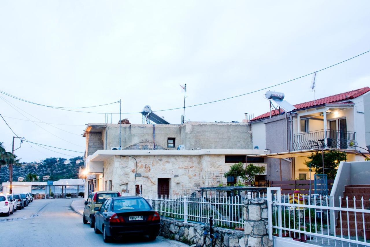 Sia'S Sea House Villa Almirida Exteriör bild